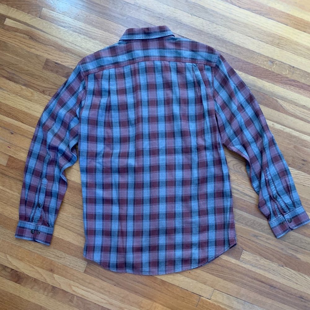 Long-Sleeved Button-Up - Picture 2 of 4